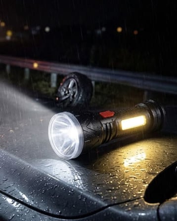 Uzun Menzilli Işıldak Şarjlı 9 LED 4 Kademeli Aydınlatma