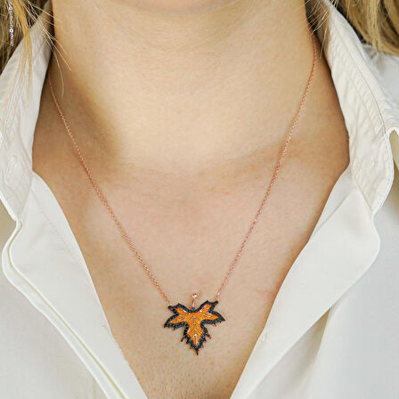 925 Ayar Gümüş Çınar Dalı Kolye