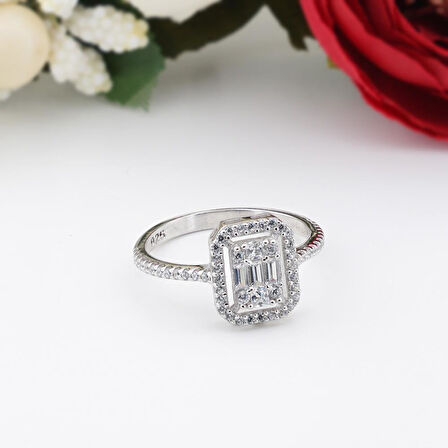 925 Ayar Gümüş Baget Zirkon Taşlı Kadın Yüzük