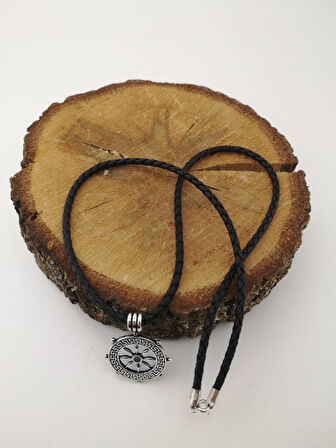 Gemi Dümeni Deri İpli Gümüş Kolye 