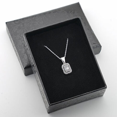 Baget Taşlı 925 Ayar Gümüş Kadın Kolye