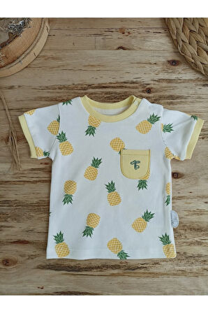 Yenidoğan Erkek Bebek Yazlık Kısa Kollu & Şortlu Takım - Ananas Desenli 2'li Alt Üst Takım