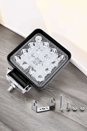 Tepe Lambası Tüm Araç Tiplerine Uygun Çalışma Lambası 16 Ledli