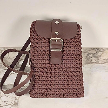 Cep telefonu çantası