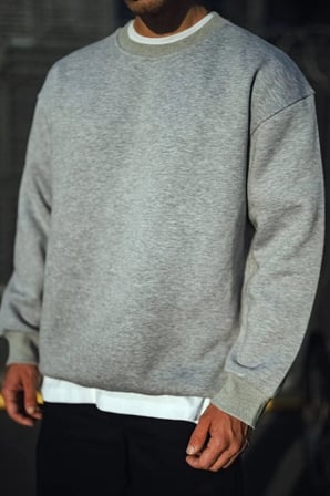 Erkek Gri Bisiklet Yaka Üç İplik Basic Sweatshirt