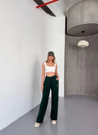 Osy Modal Yumuşak Dokulu Kumaş Nakış Işlemeli Rahat Bol Paça Eşofman Pantalon - Siyah