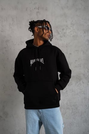 Erkek Siyah Kapüşonlu Kordon İpli Baskılı Sweatshirt