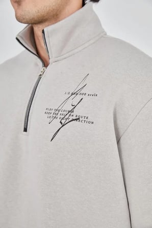 Boyalı Gri Erkek Baskılı Yarım Fermuarlı Sweat