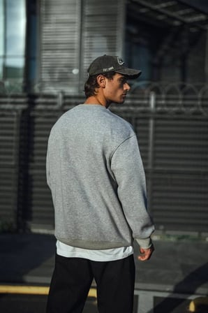 Erkek Gri Bisiklet Yaka Üç İplik Basic Sweatshirt