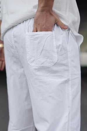 Erkek Ham Keten Regular Fit Boru Paça Pantolon - Beyaz Lastikli Bel Cepli