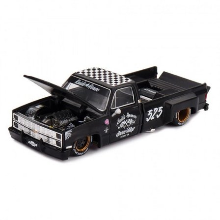 Mey İthalat® Model Araç x KaidoHouse 1/64 Chevrolet Silverado Dually Hot Rod V1