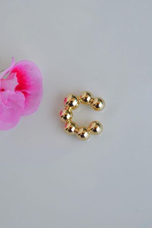 Bombeli Topçuklu Earcuff Gold Renk Balon Topçuklu Delik Gerektirmeyen Kıkırdak Küpesi