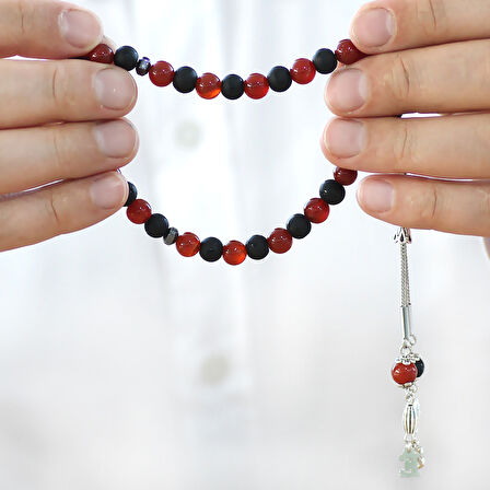 Kararmaz Metal Kişiye Özel Harf Püsküllü Küre Kesim Kırmızı Siyah Ayyıldız Oniks Akik Doğaltaş Taraftar Tesbih