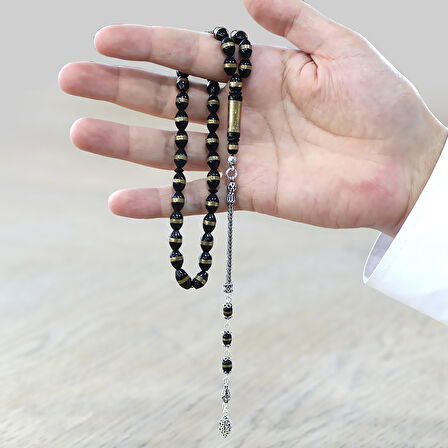 925 Ayar Gümüş Püsküllü Pirinç Sarmal Arpa Kesim Siyah Kuka Tesbih