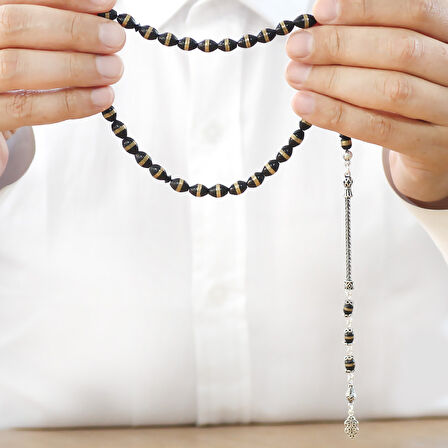 925 Ayar Gümüş Püsküllü Pirinç Sarmal Arpa Kesim Siyah Kuka Tesbih