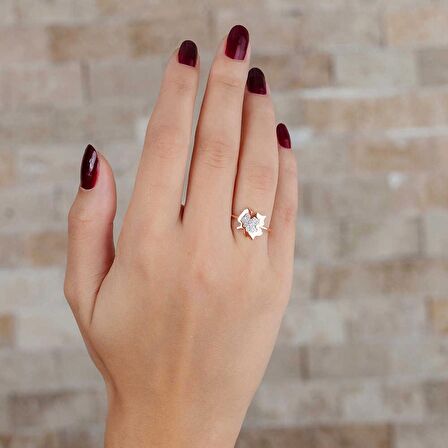 Zirkon Taşlı Çınar Yaprağı Tasarım Rose Renk 925 Ayar Gümüş Kadın Yüzük