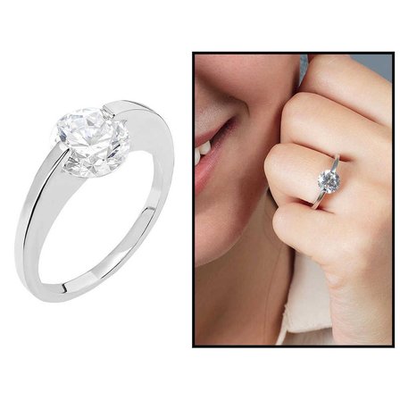 Starlight Diamond Pırlanta Montür Elmas Görünüm 925 Ayar Gümüş Kadın Tektaş Yüzük