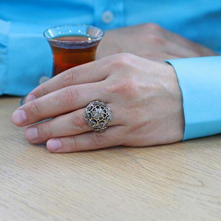 Ayasofya-i Kebir Camii Tasarımlı Firuze Taş Süslemeli 925 Ayar Gümüş Erkek Yüzük