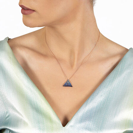 Mavi Zirkon Taşlı Sarmal Üçgen Tasarım 925 Ayar Gümüş Kadın Kolye