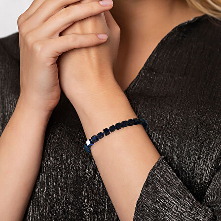 Lacivert Renk Küp Kesim Doğal Damla Kehribar Kadın Bileklik