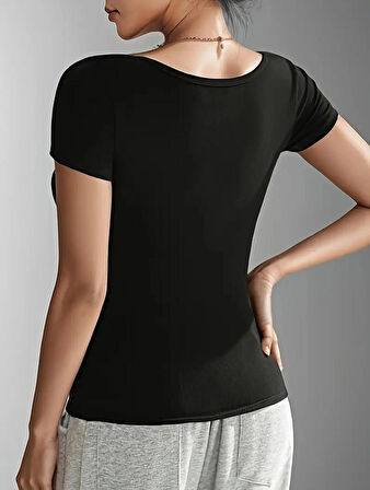 Wearflawless Kadın Fitilli U Yaka Göğüs Dekolteli Bluz, T-Shirt