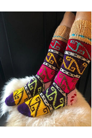 EL ÖRGÜSÜ SICAK TUTAN OTANTİK KIŞLIK YÜN ÇORAP