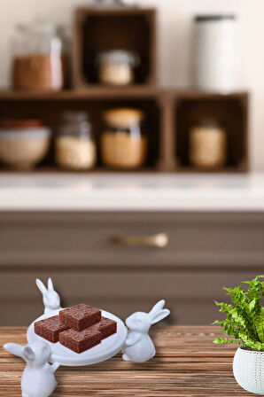 Dekoratif Şekerlik Sunumluk Tavşan Figürlü 15 x 15 Cm