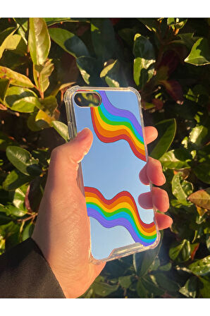 İphone 8 İle Uyumlu Aynalı Gök Kuşağı Desenli Darbe Kamera Korumalı Silikon Telefon Kılıfı