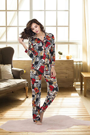 Rahat ve Şık Kadın Pijama - Karışık Desenli