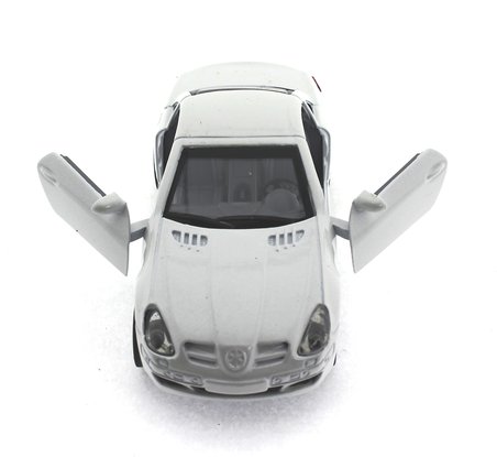 Çek Bırak Mercedes Benzeri Beyaz Metal Araba