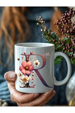 Renkli Çiçekli Harf Şeklinde Kişiye Özel 3 Boyutlu Tasarım Seramik Kupa Mug - Hediyelik
