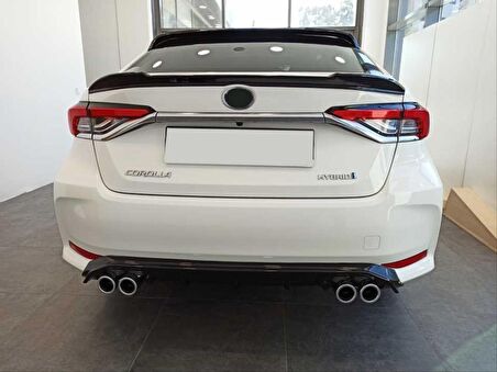 COROLLA 2019-2024 IÇIN UYUMLU BAGAJ USTÜ SPOILER  YARASA TİP PIANO BLACK