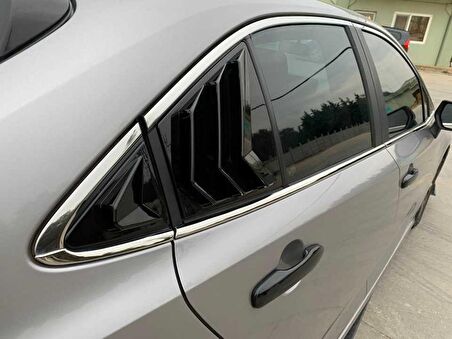 COROLLA 2019+ IÇIN UYUMLU CAM NIKELAJI
