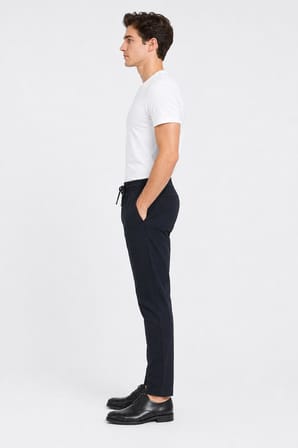 Teknik Kumaş Beli Lastikli Bağcıklı Pantolon