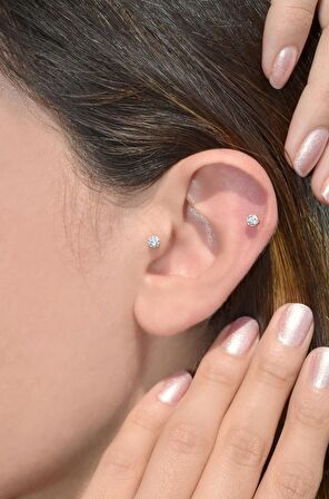 Taşlı Top Uçlu Çelik Piercing Tragus Helix Kıkırdak 6 mm Gold
