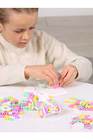 Plus - Plus Minecraft Temalı Silindir Kutuda Color Cars Candy Şeker Arabası Yapı Oyuncağı(200 Parça)