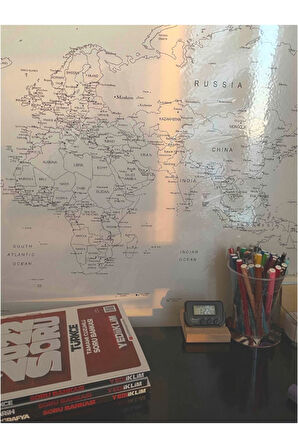Duvara Kendiliğinden Manyetik Yapışan Yazılıp Silinebilen Dünya Haritası 110 X 56 Cm