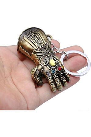 Thanos 3D El Figür Taşlı Metal Anahtarlık - Altın Renk - 1 ADET