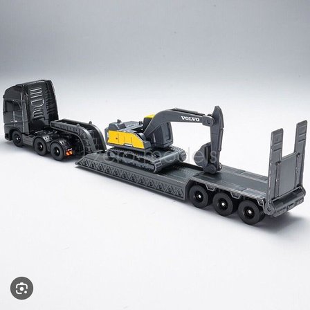 Volvo FH16 Taşıyıcı Tır ve Ekskavatör İnşaat Aracı Oyuncak Seti 22.5 cm