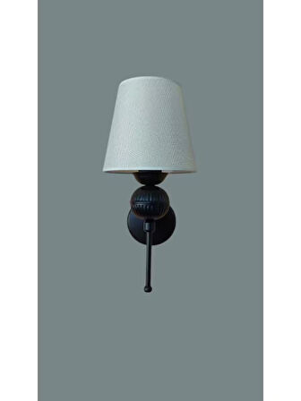 TEKLİ PERGE APLİK METAL TOPLU SİYAH BOYALI KREM ŞAPKALI