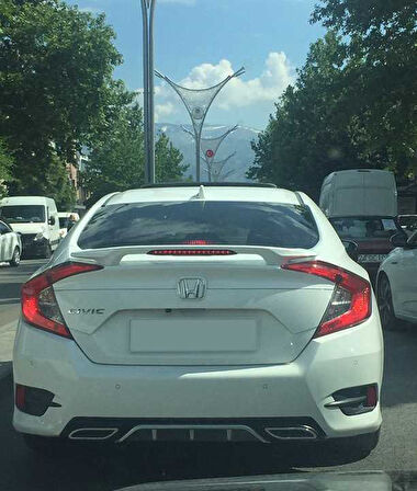 Honda Civic Fc5 Orta Boy Işıklı Spoiler (Boyasız)