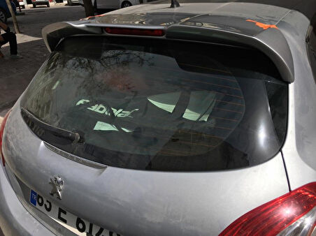 Peugeot 208 Spoiler Boyalı