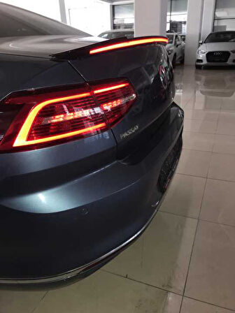 Volkswagen Passat Led Spoiler Parlak Siyah