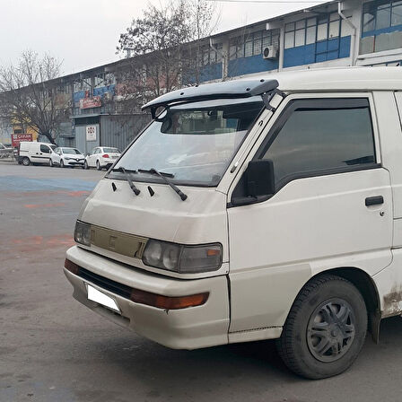 Mitsubishi L300 1990 - Ön Cam Güneşliği