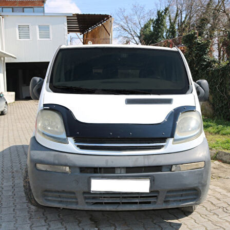 Renault Trafic 2001-2014 Ön Kaput Koruyucu Far üstü Model