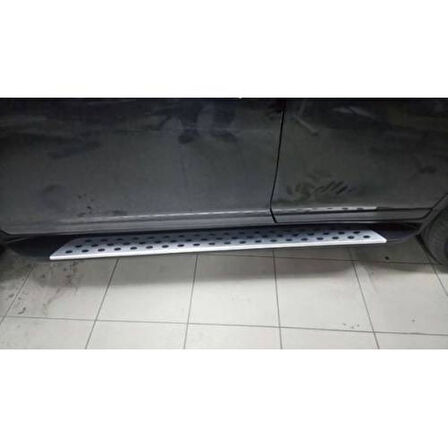 Nissan X-Trail Noktalı OEM Stil Yan Basamak