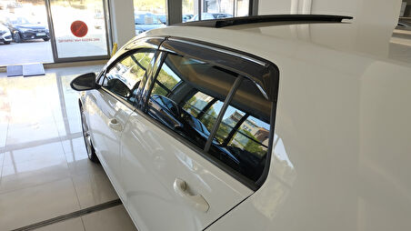 Volkswagen Golf 7 - 7.5 2013-2020 Cam Rüzgarlığı