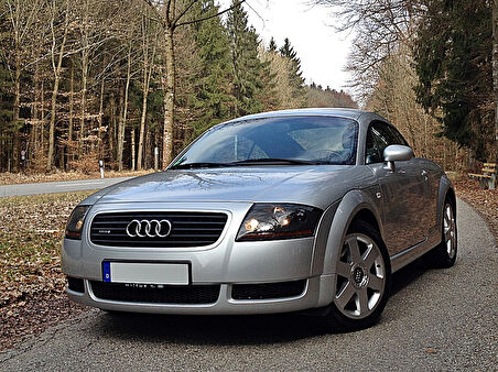 Audi TT Orjinal Tip Ön Tampon