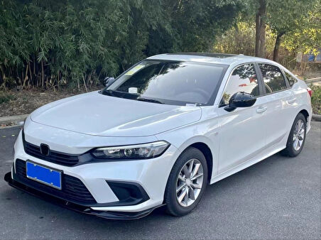 Honda Civic FE1 2022 İçin Uyumlu Piano Black Ön Lip (Parlak Siyah-3 Parça)