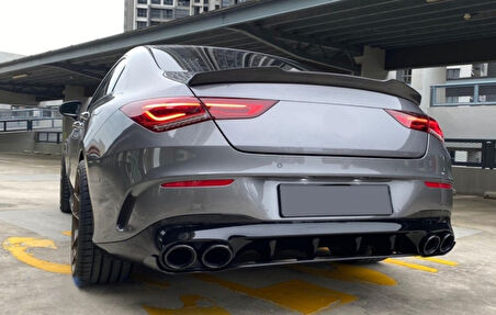 Mercedes Uyumlu W118 CLA 2019-2022 İçin CLA45 Difüzör ve Egzoz Seti (Siyah Egzoz İle)